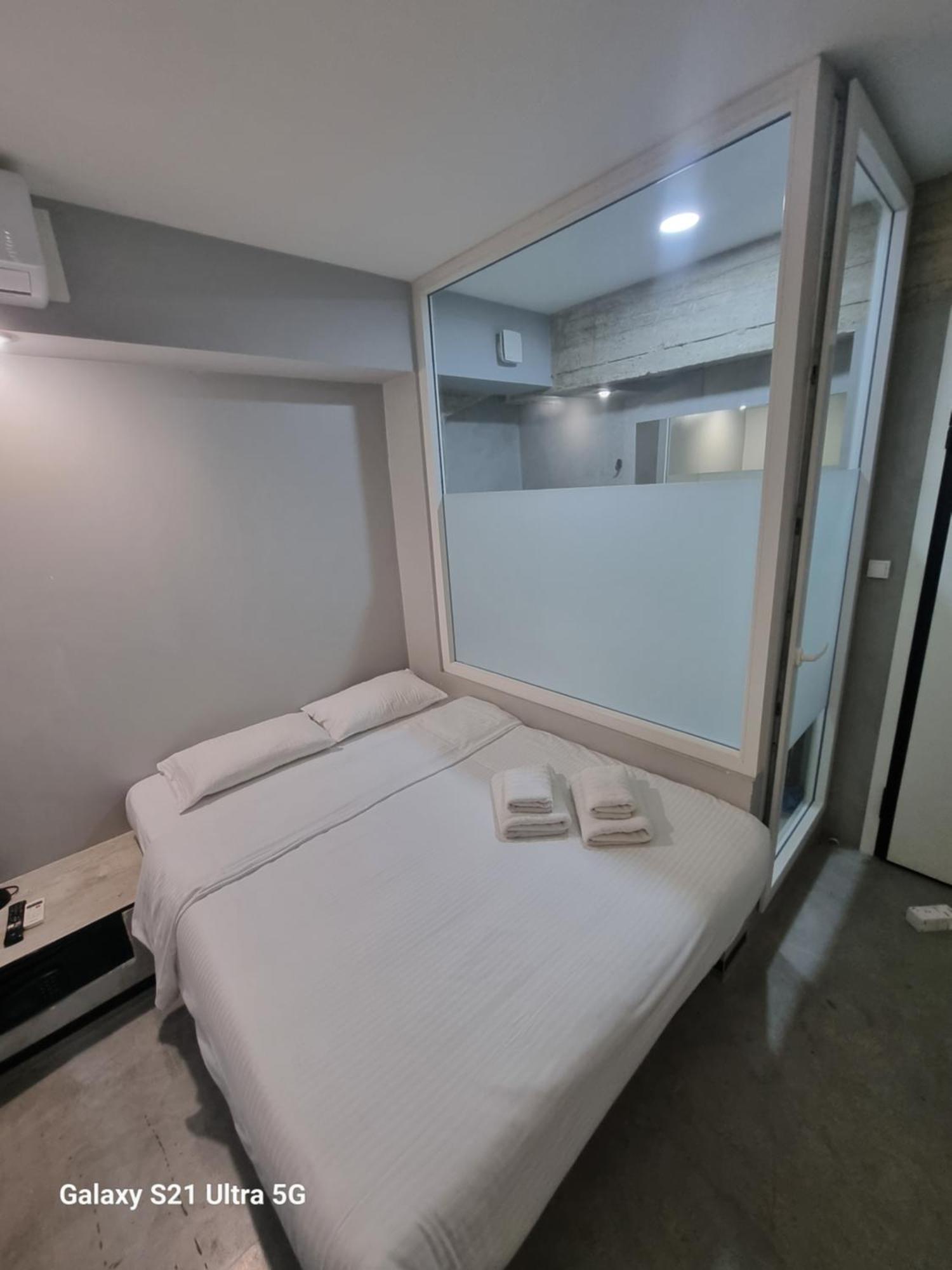 Athens.Apartotel.Box Exterior photo